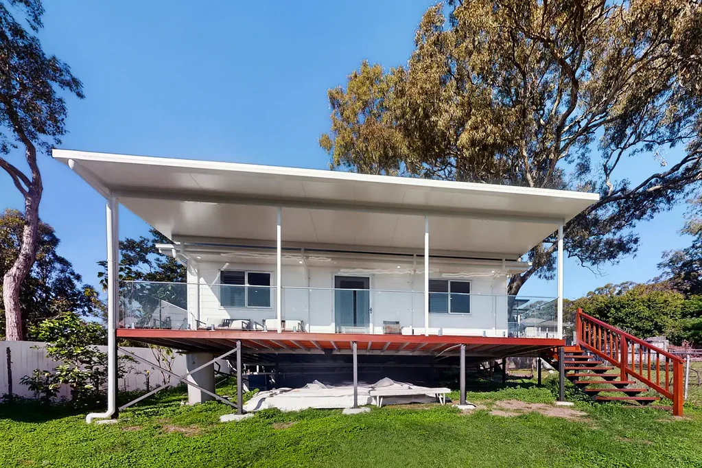 BRAND NEW PRIVATE RESIDENCE WITH MODERN FINISHES