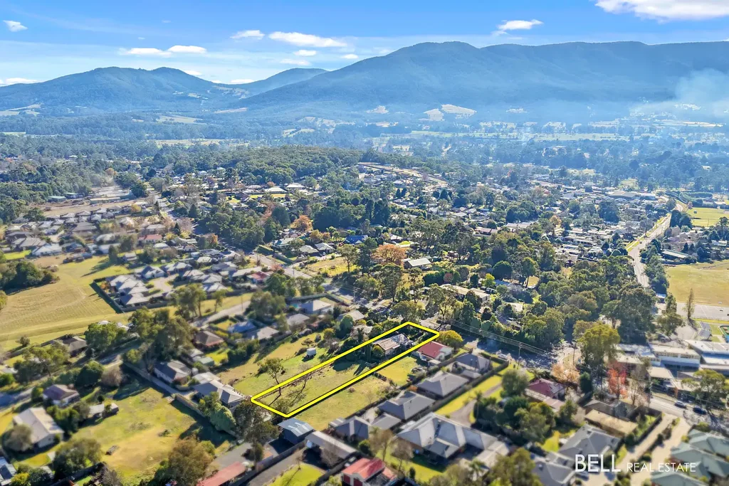 Yarra Junction 3 Bedroom Rare 1/2 Acre Opportunity to Subdivide (STCA) or Retain as Investment.