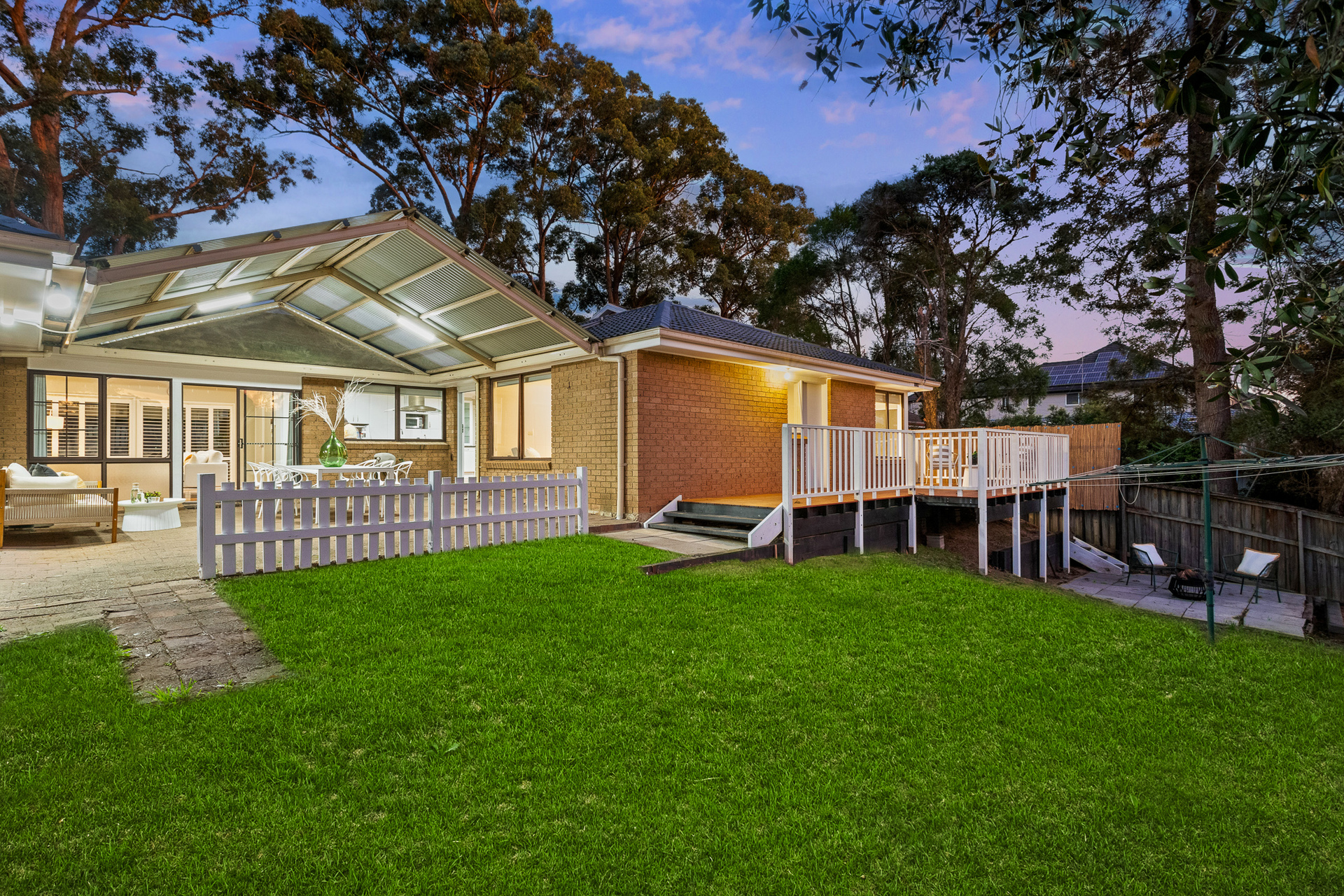 16 BROOKPINE PL, WEST PENNANT HILLS NSW 2125, 0房, 0浴, House