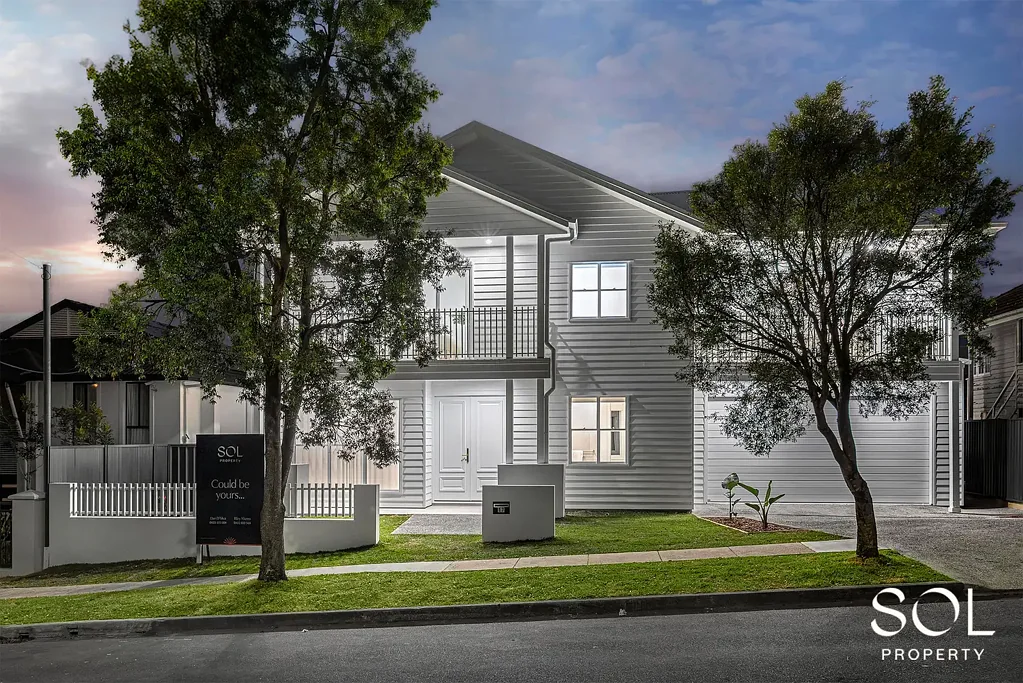 Nundah 5 Bedroom Meticulous New Build in Prime Nundah Location – Move-In Ready Luxury