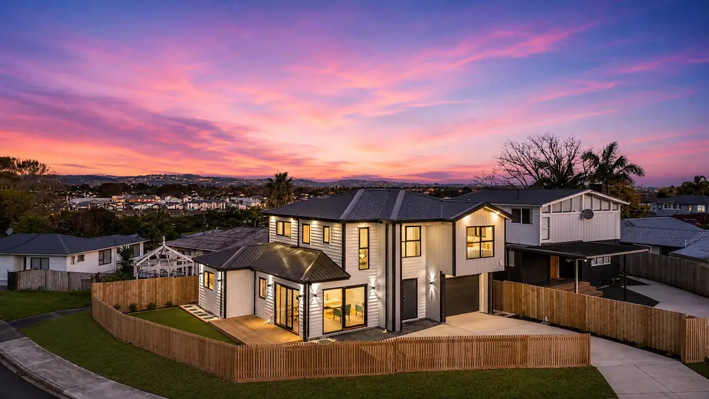 Manurewa 5Habitaciones Road Frontage Corner Beauty - Living Redefined