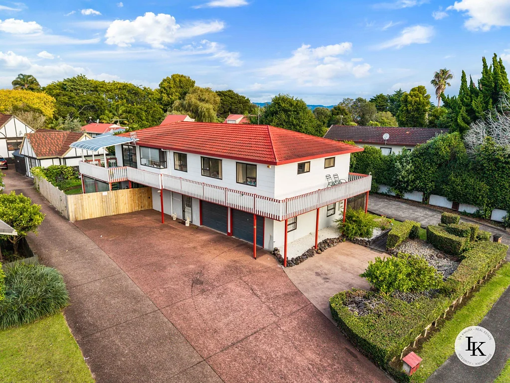 8 Carnoustie Drive, Wattle Downs, Manukau City, Auckland
