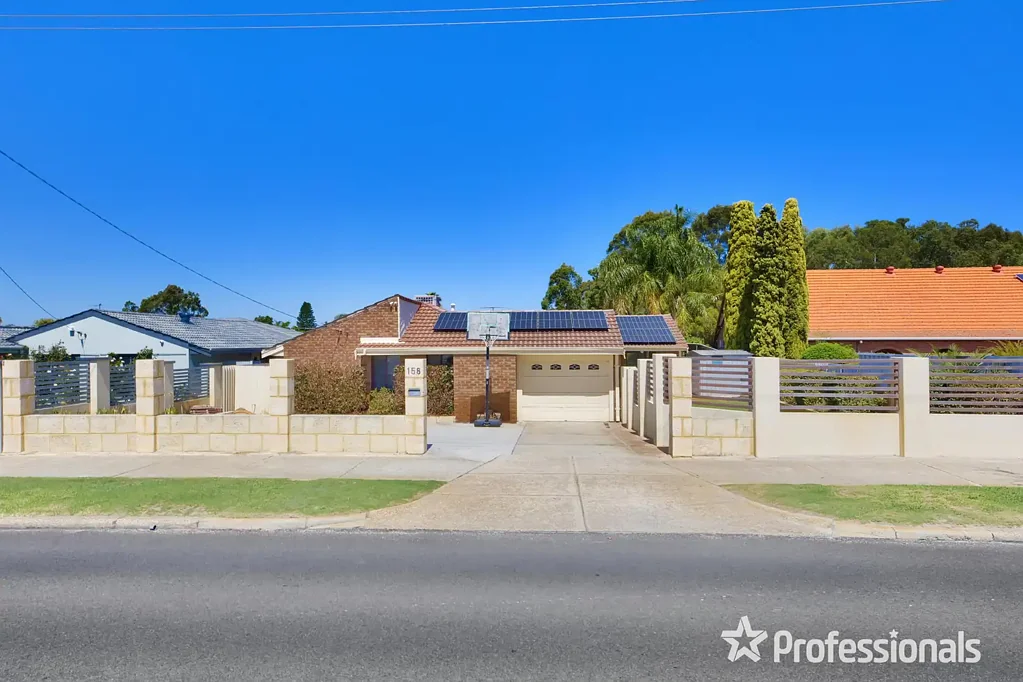 Noranda 4બેડરૂમ Spacious Family Home with a Pool and Heaps of Parking