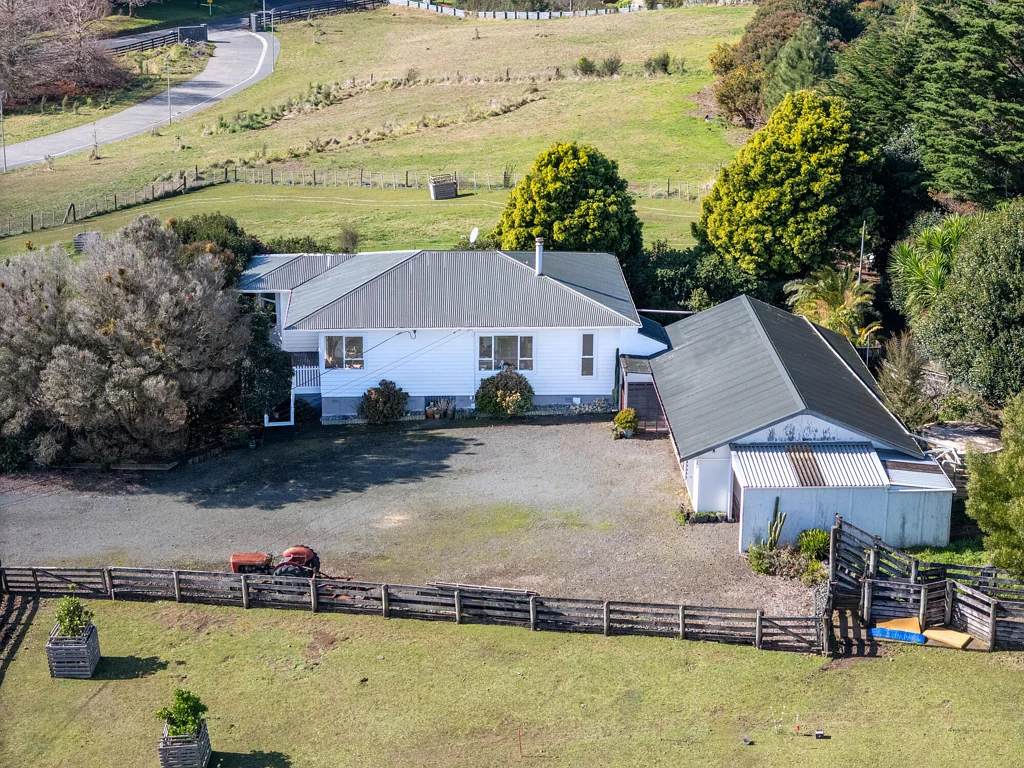 Massey 3 Bedroom Build Your Kingdom Or Land Bank? Your Choice!