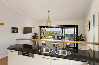 2 Wareemba Place, Lilli Pilli, NSW 2229, 5 slaapkamers, 3 badkamers, House