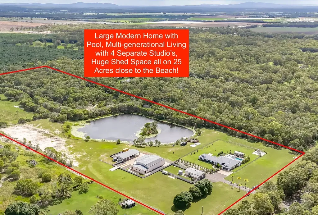 Moorland  HUGE MODERN HOME WITH SHEDS - 15M POOL - SOLAR - 4 SEPARATE STUDIO APARTMENTS - DAM - 25 ACRES! "HOMESTEAD RAMADA"...