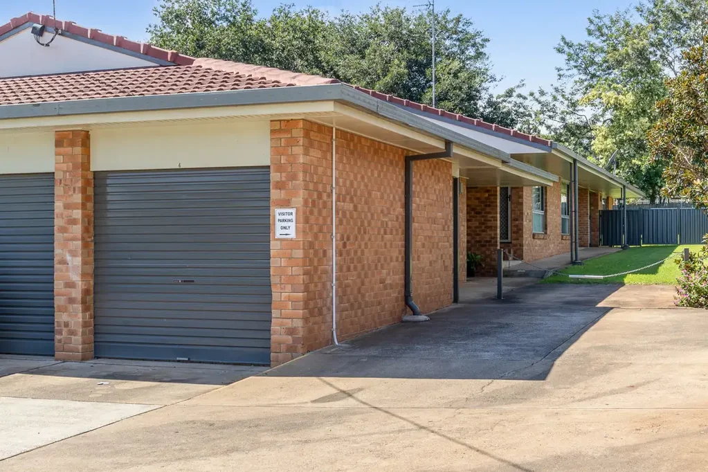 2/756 Ruthven Street, South Toowoomba, QLD 4350