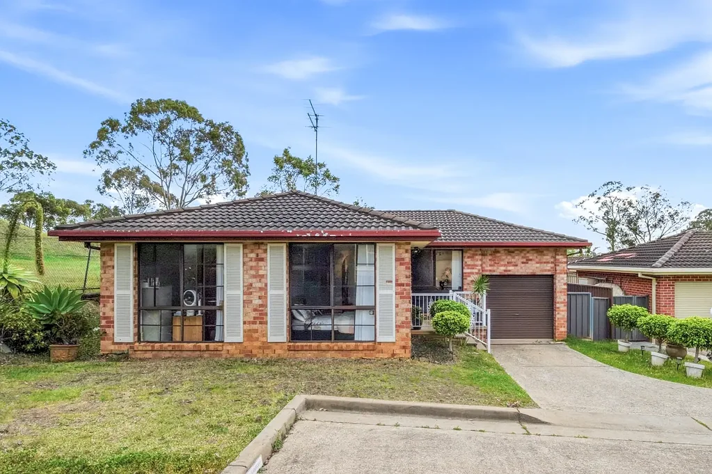 Ingleburn 3Kwarto Comfortable Single-Level Living in a Convenient Location!