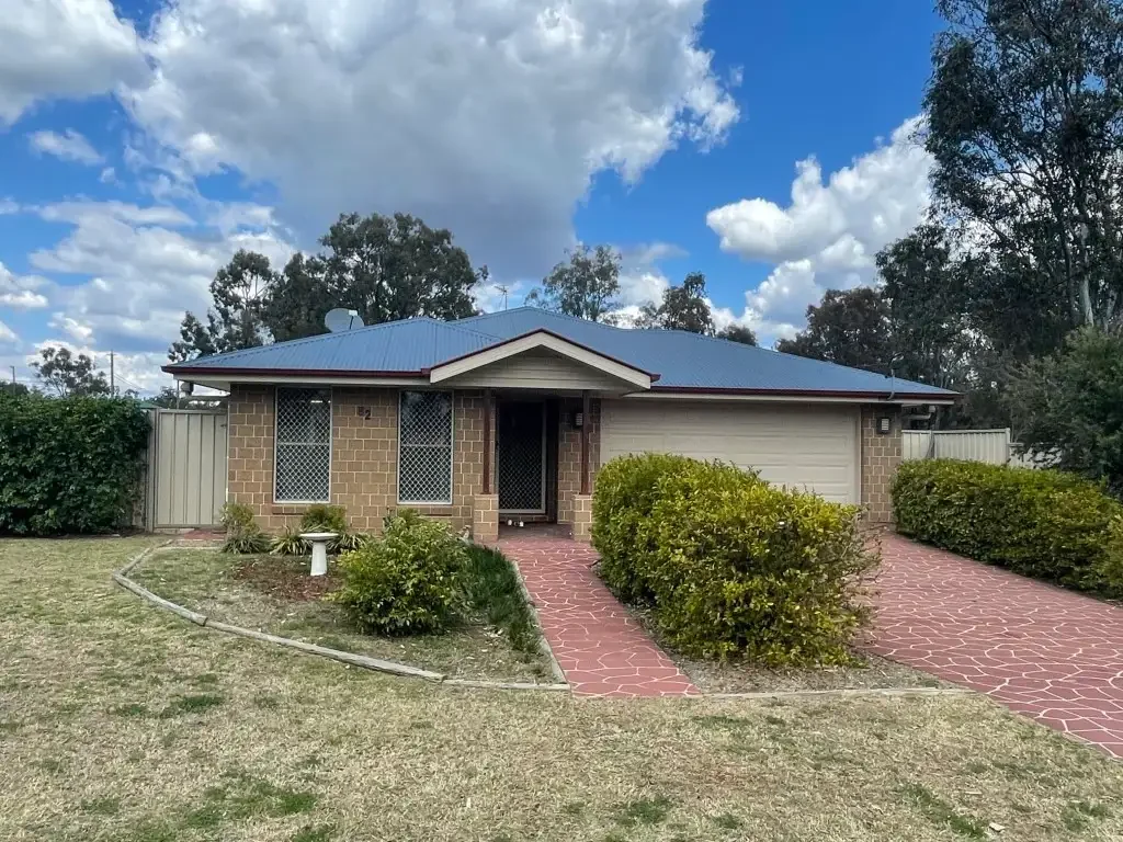 82 Cheetham Street, Cecil Plains, QLD 4407