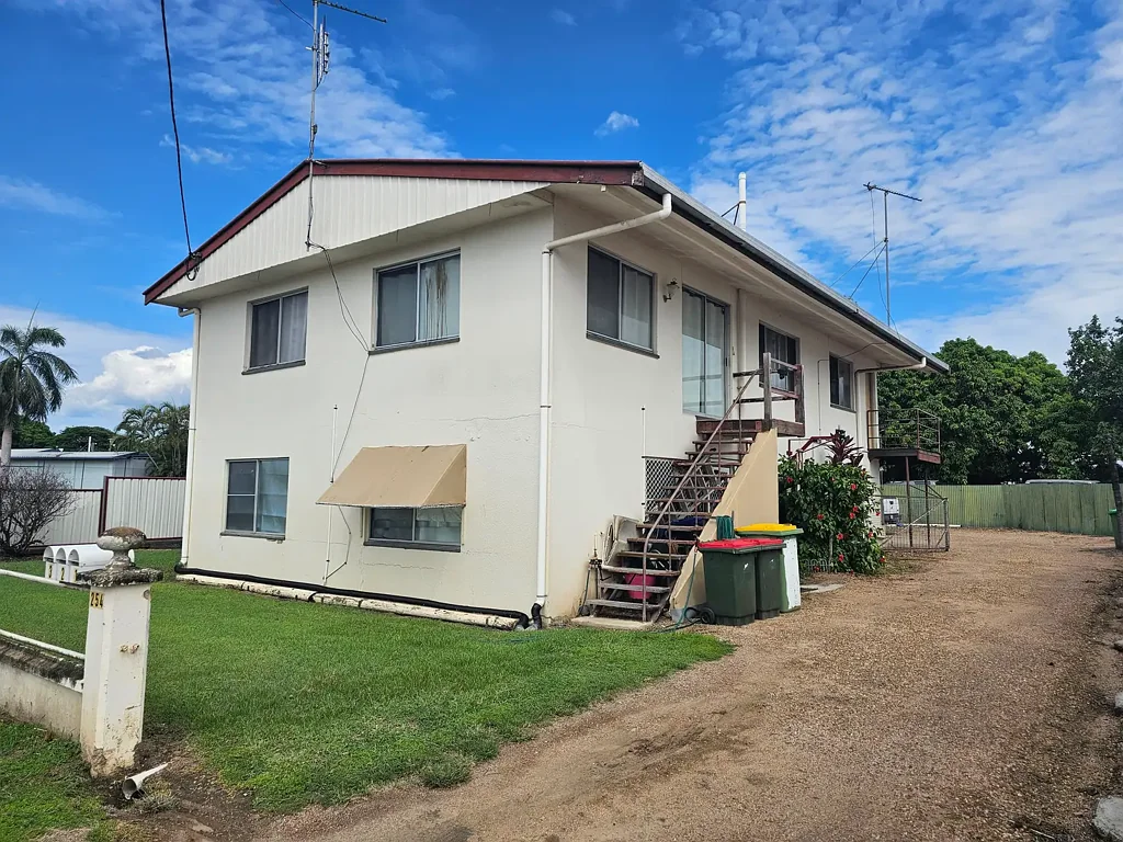 1-3/254 Queen Street, Ayr, QLD 4807