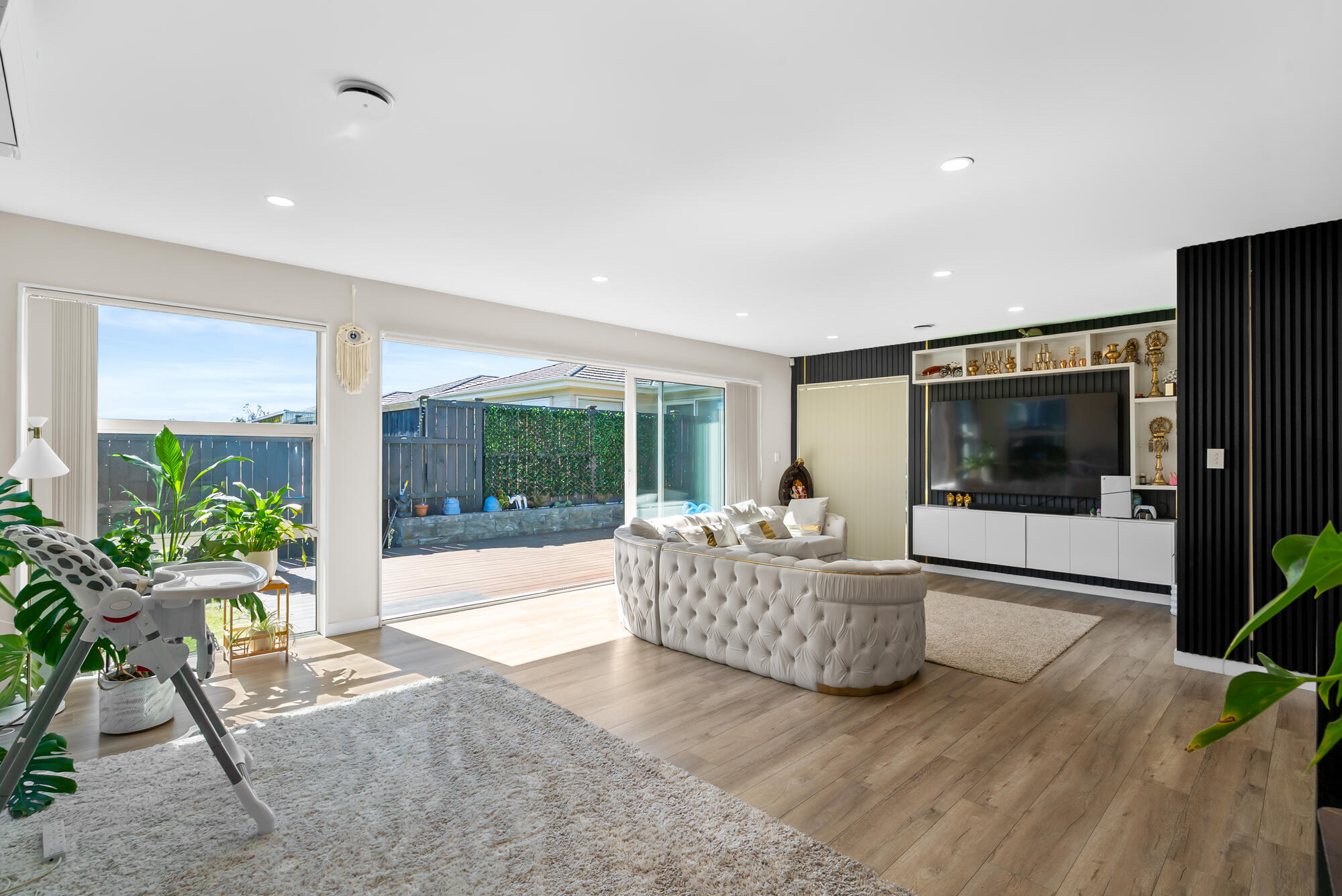 16 Wairepo Street, Takanini, photo 6