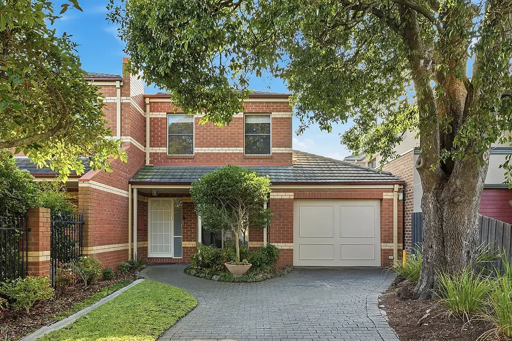 Large Family Living