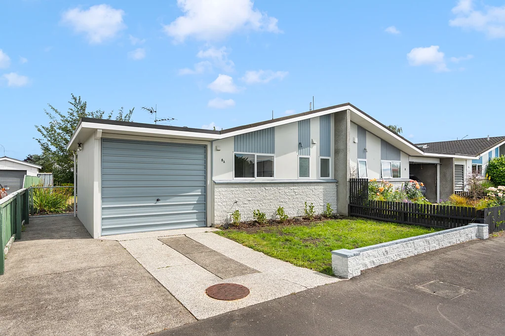 Masterton 2બેડરૂમ Freshly Finished and Filled with Sun