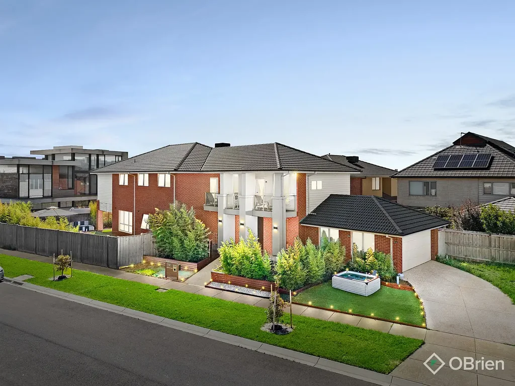 Werribee South 5房 定制豪宅 5卧套房 900mm家电 私人码头泊位 12m私家码头 水岸奢居 Luxury Living with Private 12m Marina Berth in Exclusive Wyndham Harbour