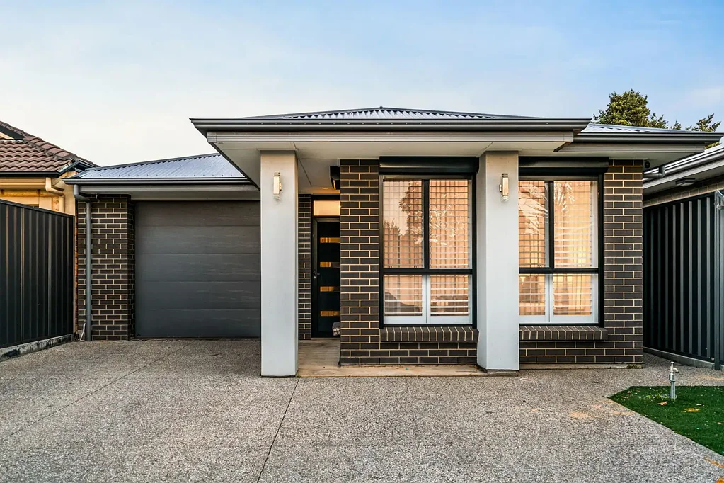 127 Raglan Avenue, South Plympton, SA 5038