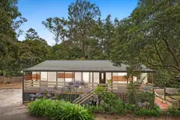 2 Timbertop Road, Ringwood North