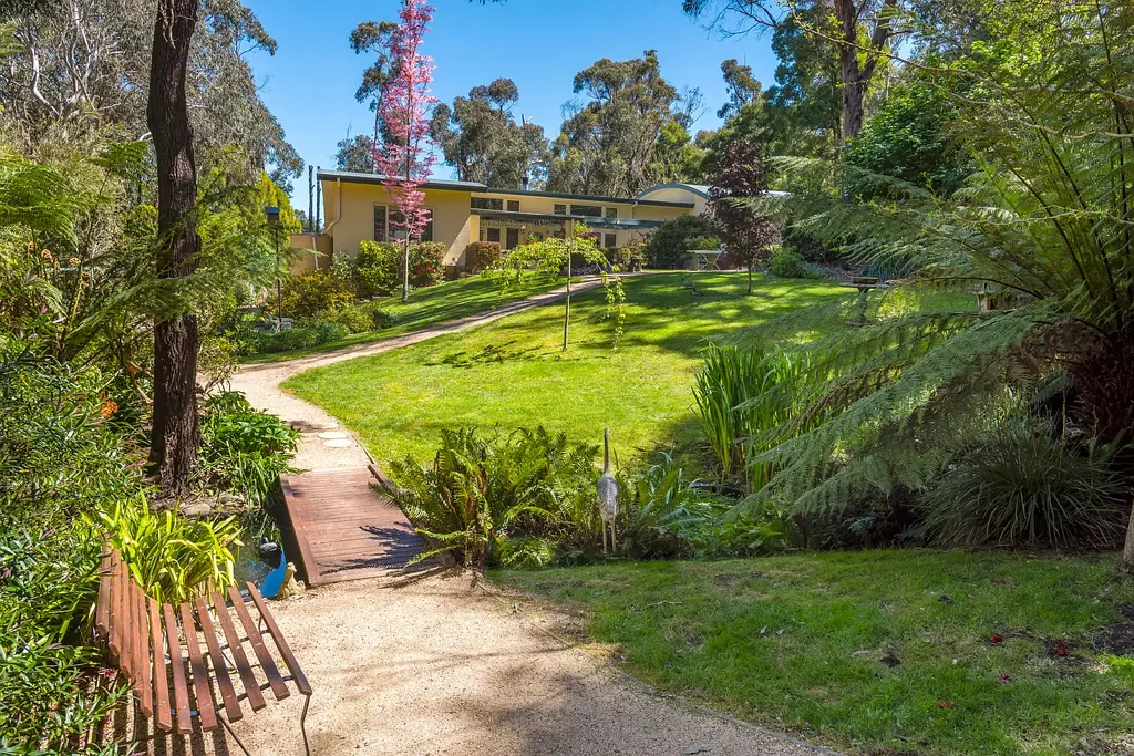 Mount Macedon 4બેડરૂમ Green Point Designed home