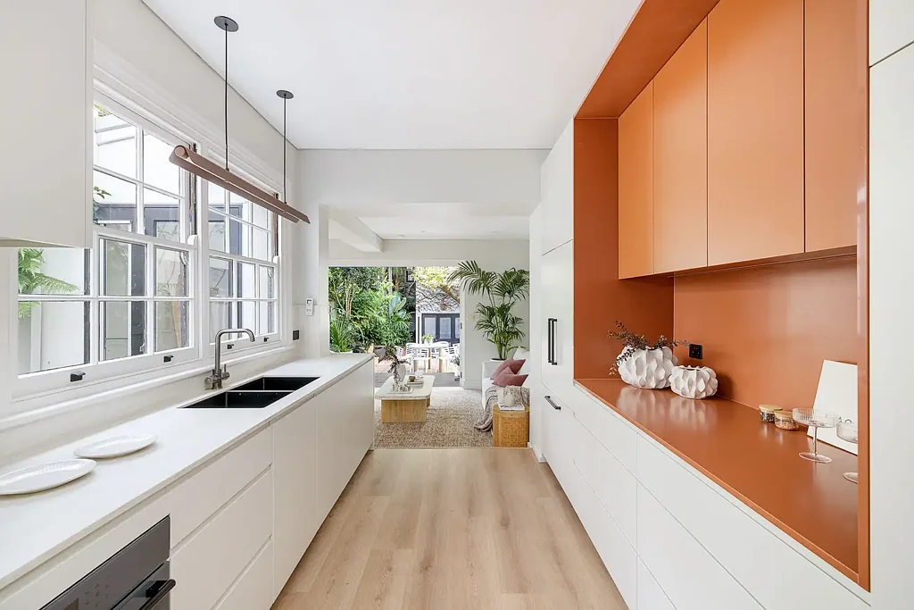 Paddington 4침실 Victorian beauty with studio & garage access