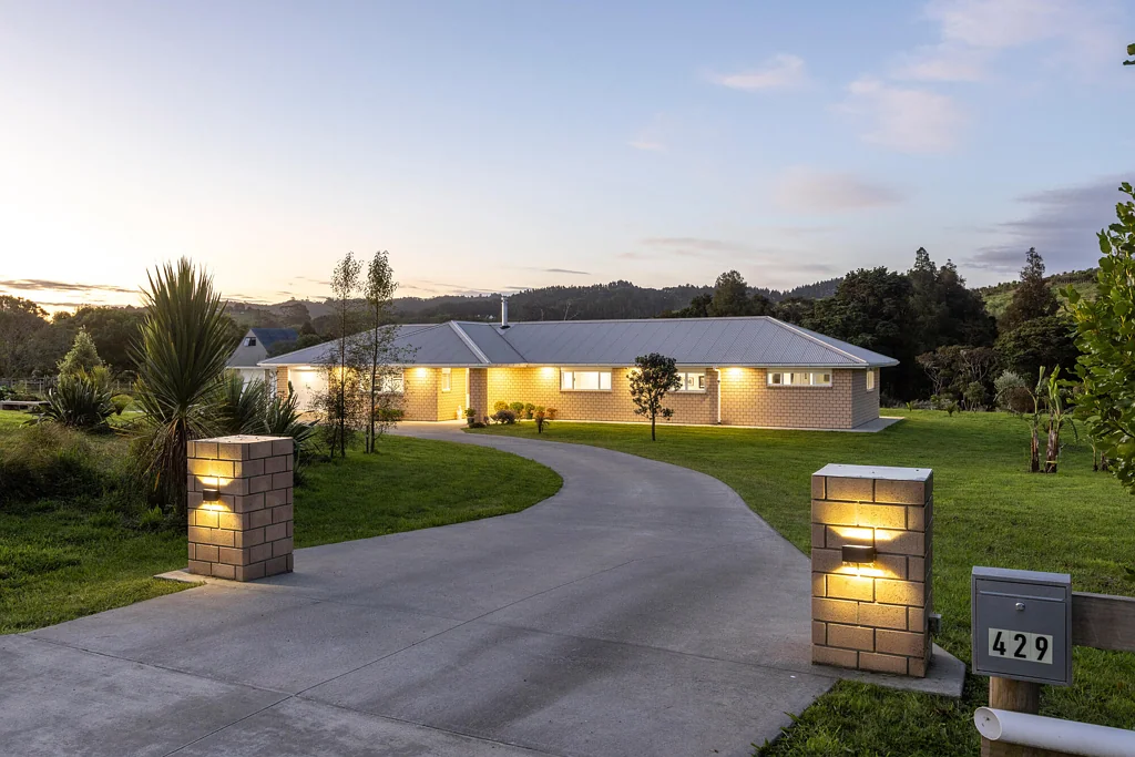 Wainui 3 Bedroom Your Wainui lifestyle awaits