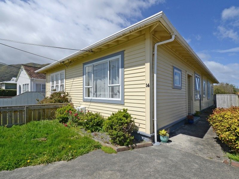 14 Douglas Street, Waiwhetu, Lower Hutt, 2 rūma, 1 rūma horoi