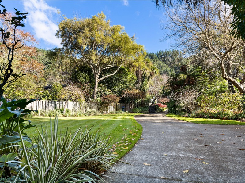 74 Pinehaven Road, Pinehaven, Upper Hutt, 4房, 0浴