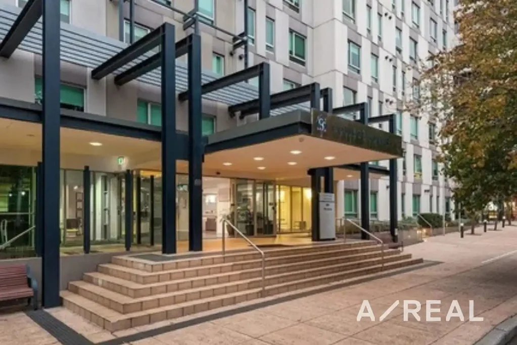 2 Bedroom Plus Study in Prime Carlton Location