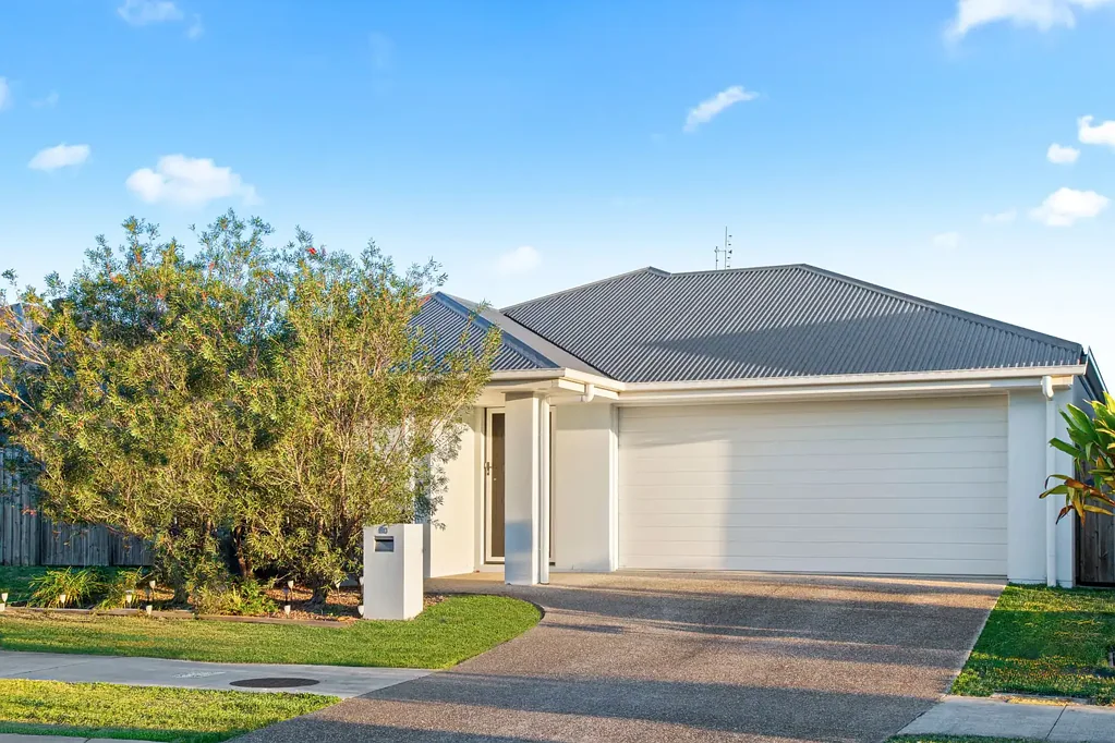 Palmview 4ਬੈੱਡਰੂਮ Well designed four bedroom home with caravan side access!  - REF: 4387