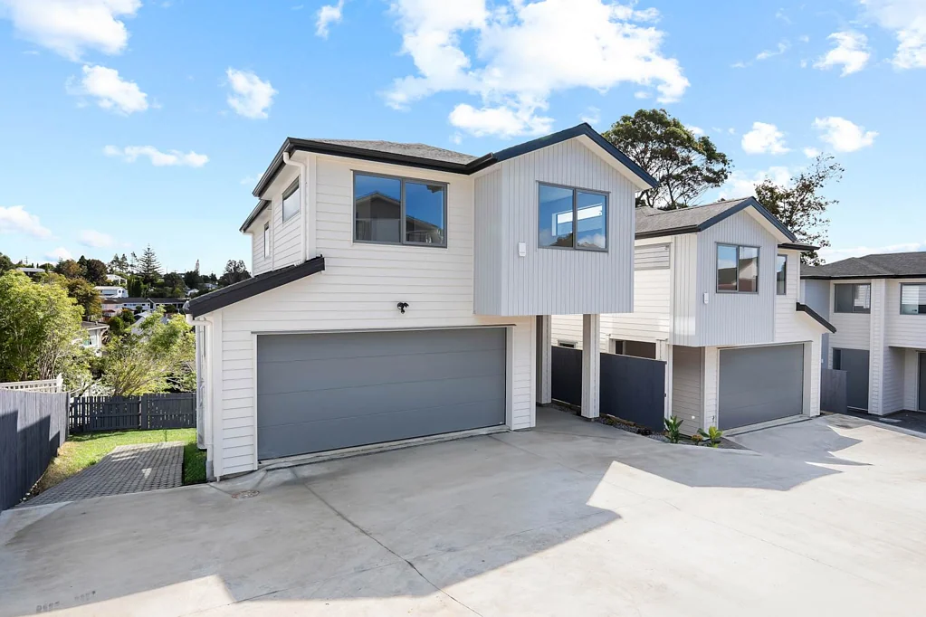 Browns Bay 5 Bedroom Style, Space & Rangi Zone