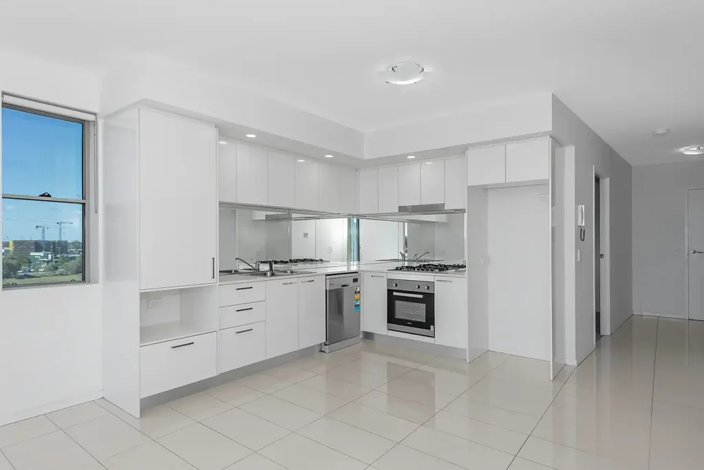 512/2 East Quay Drive, Biggera Waters, QLD 4216