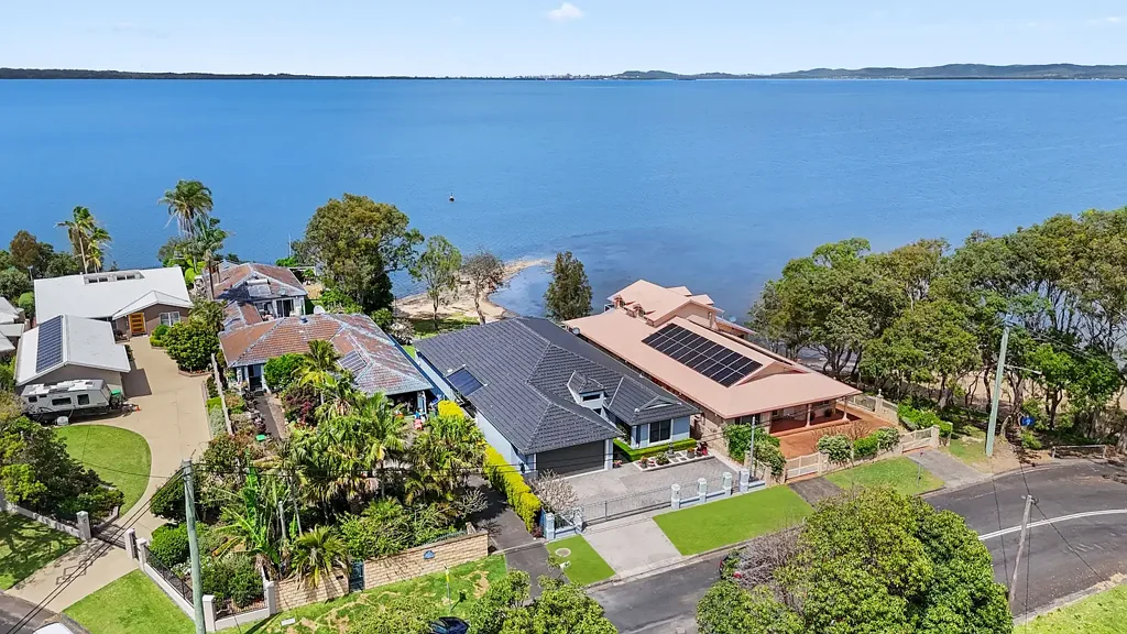 3 Arlunya Avenue, Gorokan, NSW 2263