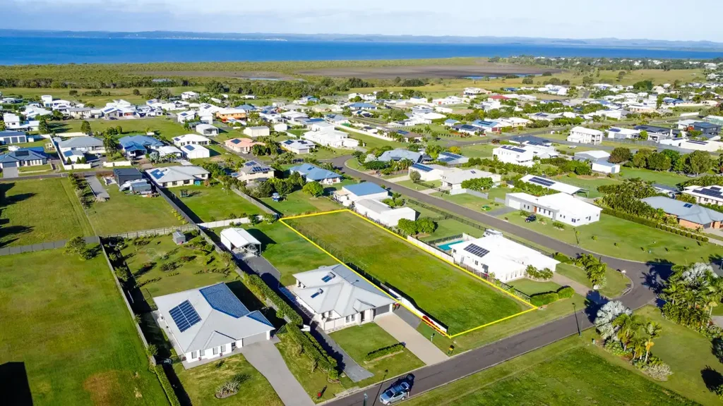 River Heads 2000M2 BLOCK – SITUATED IN A QUIET COURT