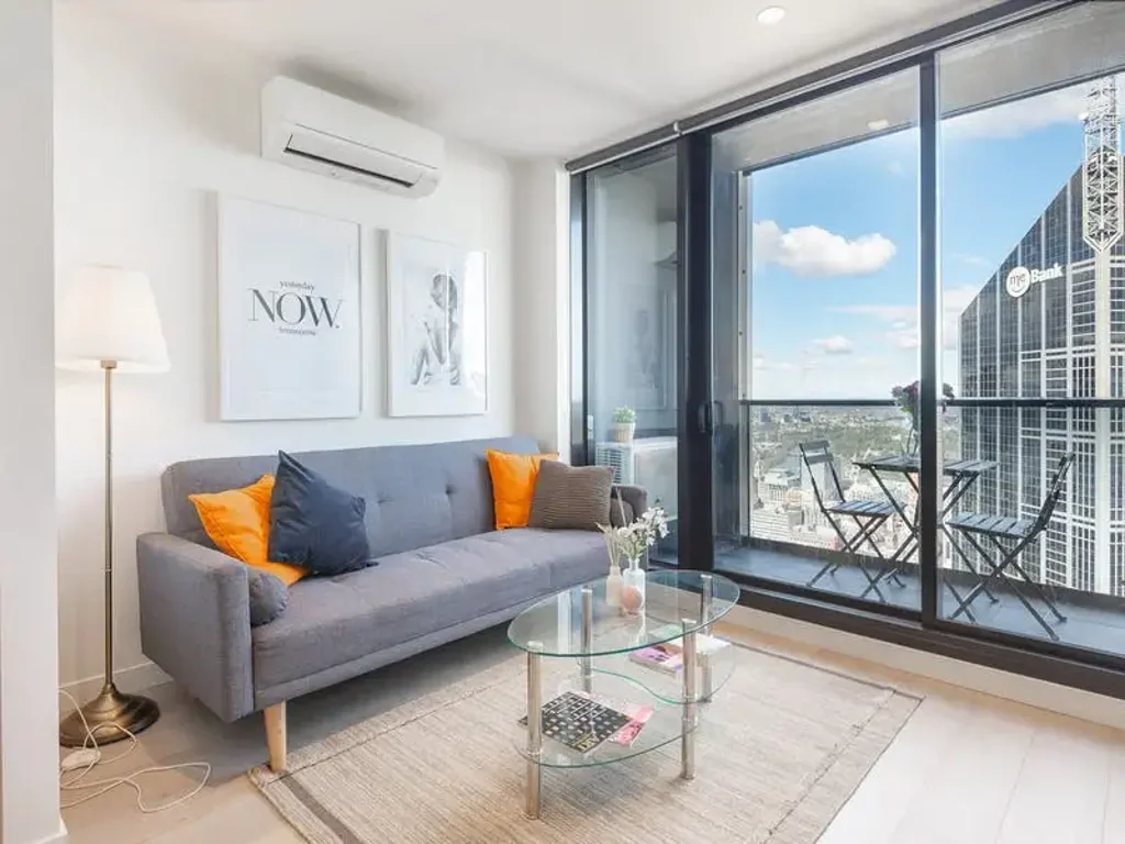 Furnished One-bedroom Apartment in CBD