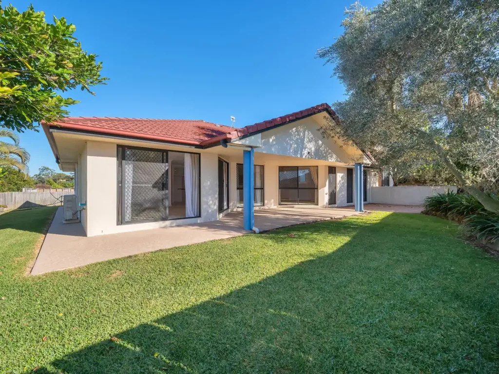 Buderim 4房  Solid Home, Cul de Sac Living