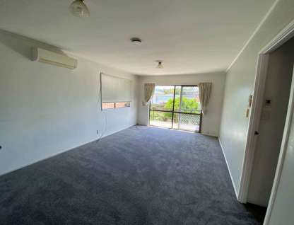2/42 Udys Road, Pakuranga, Manukau City, Auckland, 3房, 1浴, 整租独立别墅