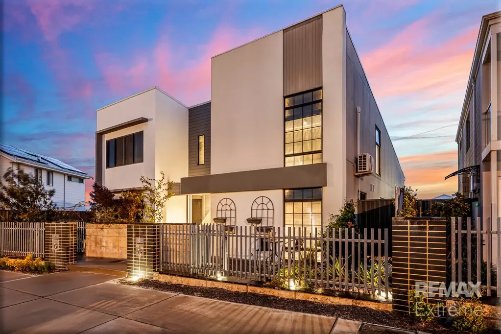 Jindalee 3房  A WORK OF ART!