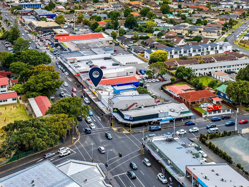 Papatoetoe Bite size freehold in Papatoetoe town centre