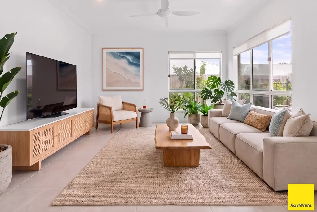 Palm Cove 3房  Effortless Living, Peace of Mind, and Next-to-No Power Bills