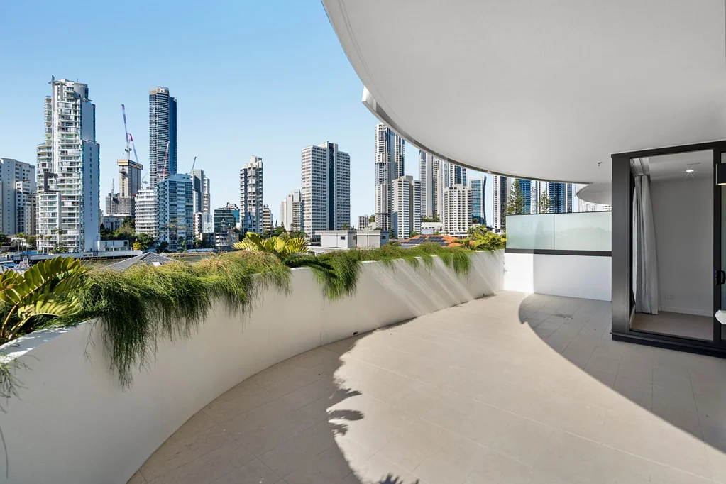 Brand-New Luxury Living at Chevron One