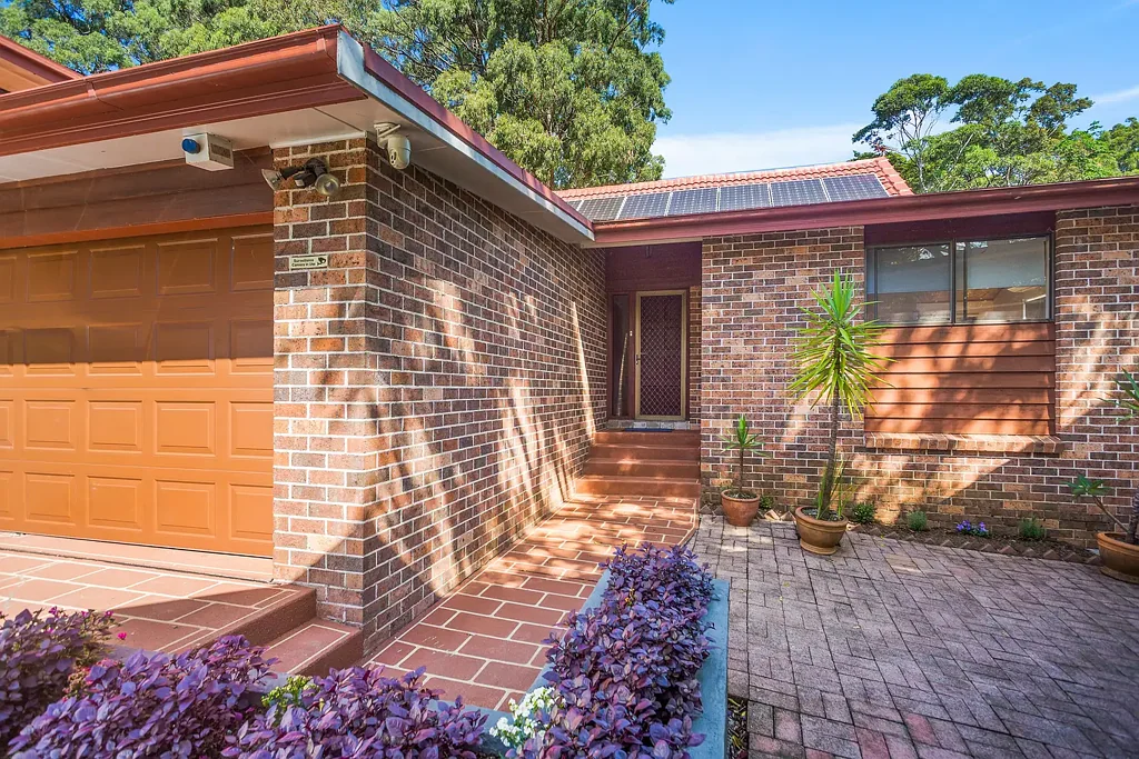 2 Digby Close, Albion Park, NSW 2527