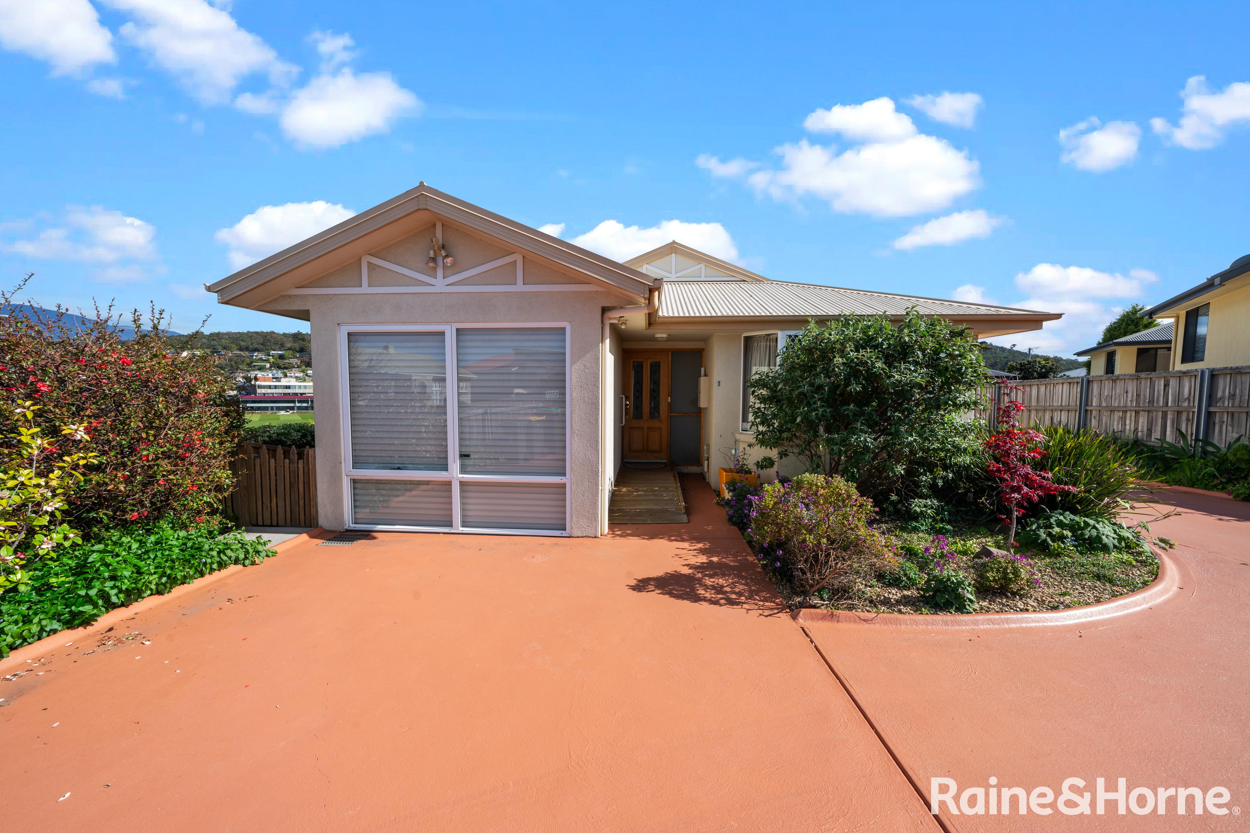 6 PEMBROKE PL, BELLERIVE TAS 7018, 0 rūma, 0 rūma horoi, Unit