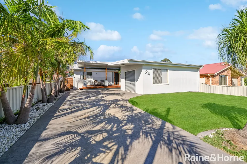 24 Penguin Street, Sanctuary Point, NSW 2540