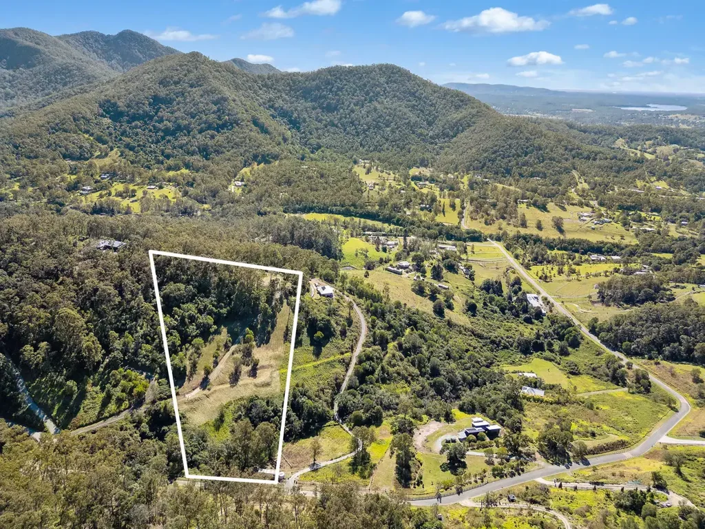 Cedar Creek 2.45公顷高地视野 私密死胡同 双建筑平台 接通电源 东北向采光 近步行道保护区 15分钟Samford Rare Cedar Creek Parcel with Sweeping Panoramic Views