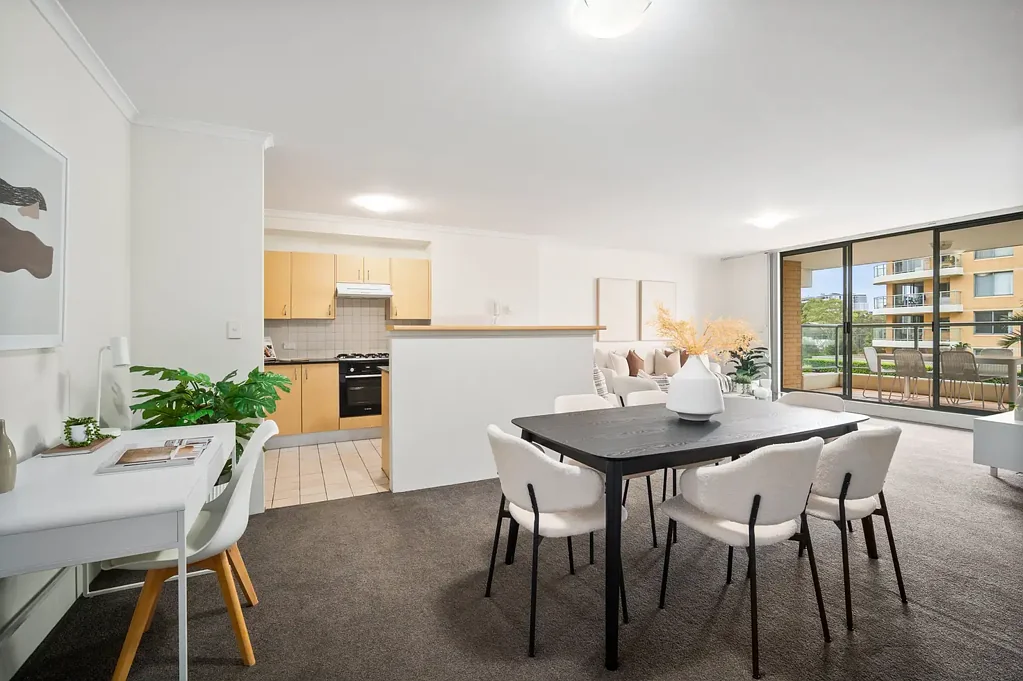 Rockdale 2ห้องนอน UNDER OFFER Convenient, comfortable living at Rockdale Plaza