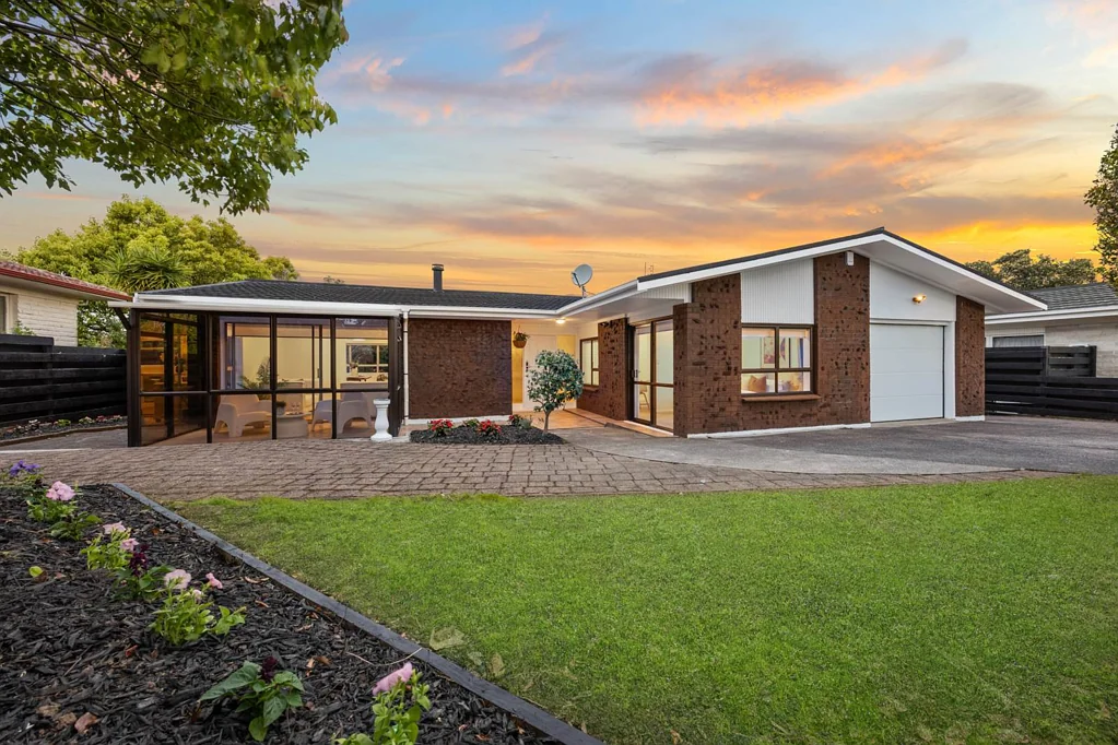 Sunnyhills 4部屋 NO Plan B - Renovated and Motivated