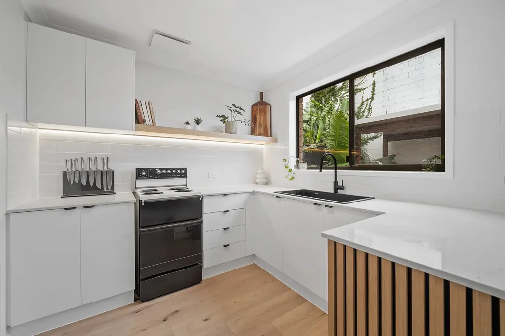 2/107 Sunshine Parade, Miami, QLD 4220