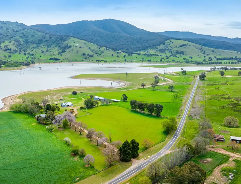 4115 Murray River Road, Thologolong, Wangaratta, 4 Schlafzimmer, 1 Badezimmer, Lifestyle Property