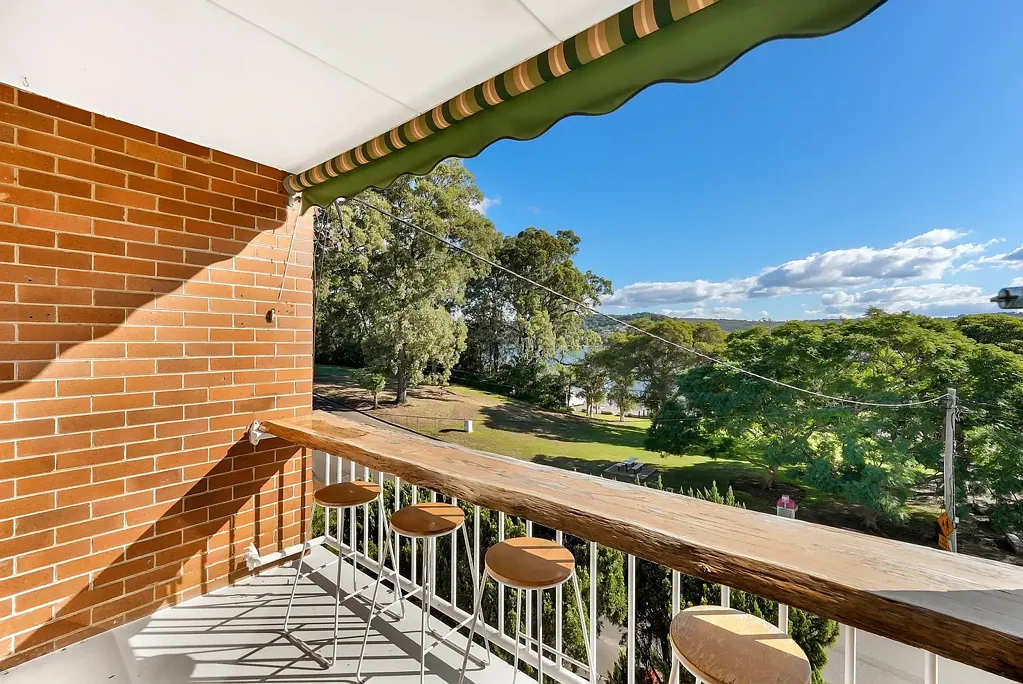 Point Frederick 2બેડરૂમ Top Floor Living & Brisbane Water Outlook