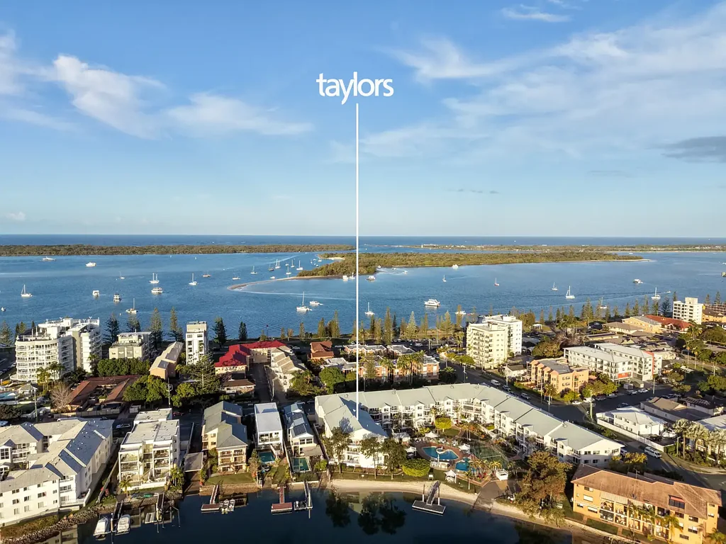 Biggera Waters 3房  PANORAMIC WATERFRONT. THREE BEDROOMS. ACT FAST, THIS IS IRREPLACEABLE!
