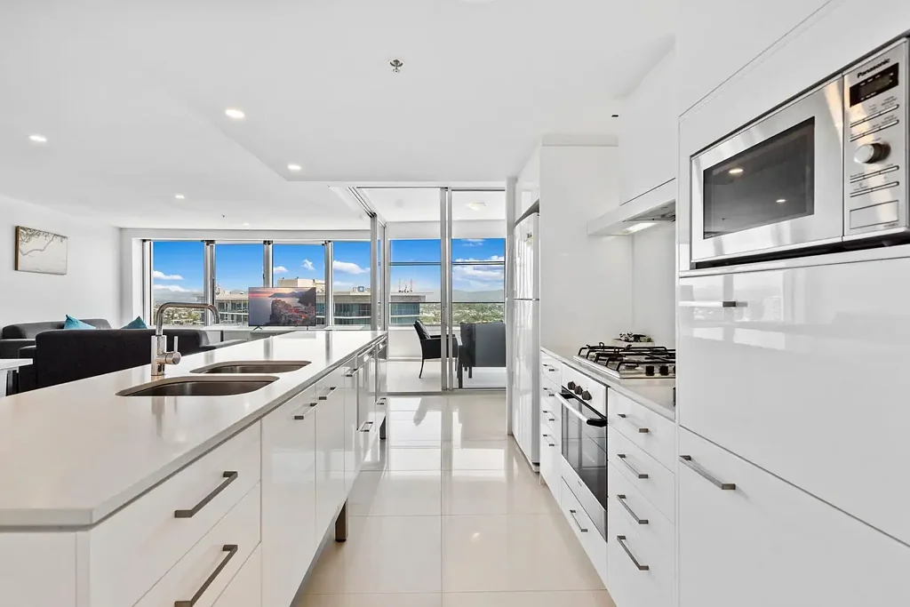 Surfers Paradise 2ห้องนอน Luxury 2 bedroom apartment with breathtaking views