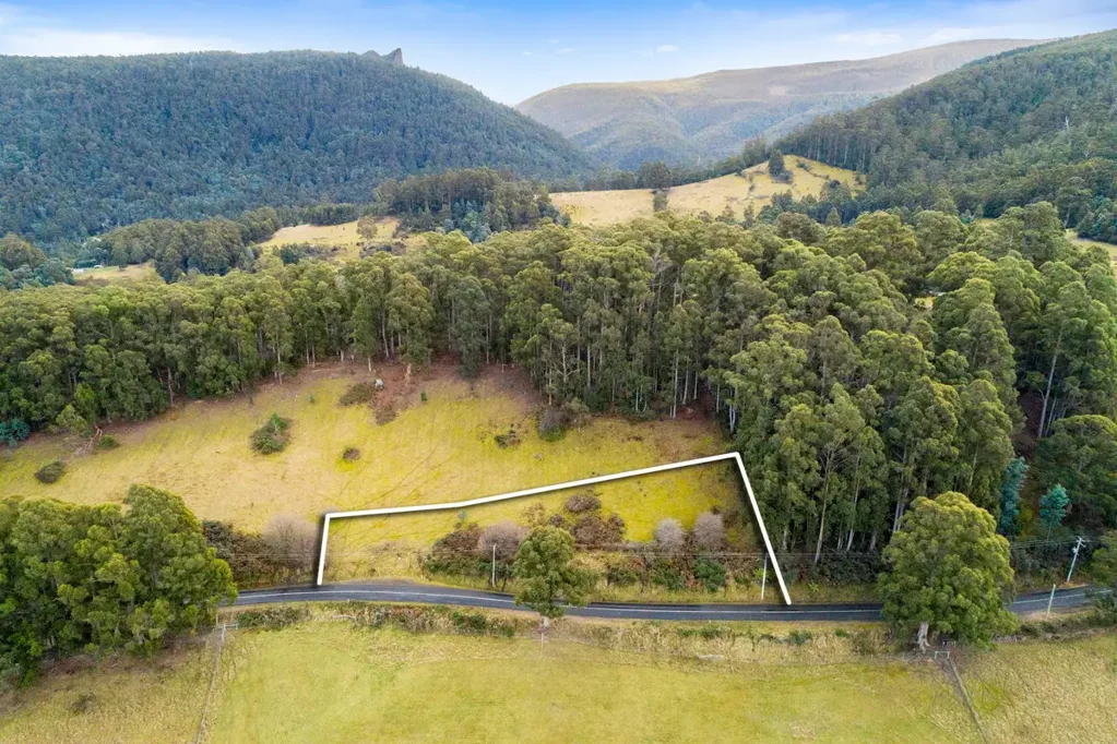 Neika Exciting parcel of vacant land with sensational views